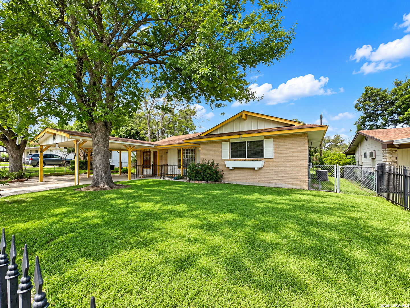 Property Photo:  7931 Rimfire Dr  TX 78227 