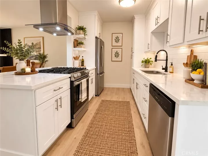 Property Photo:  1531 E La Palma C4  CA 92805 