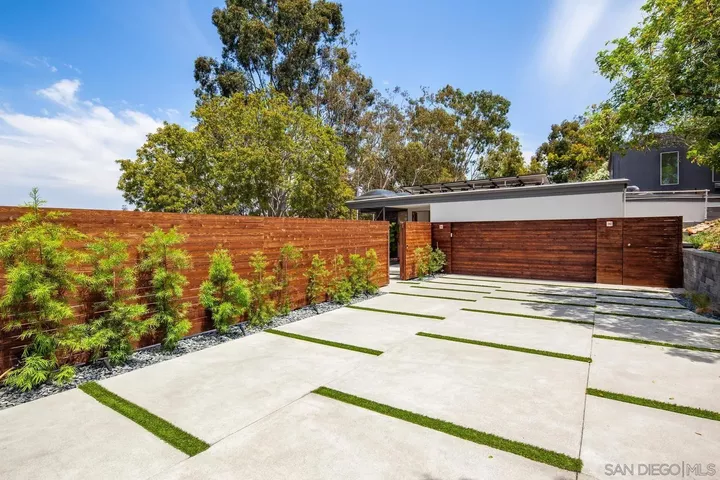 Property Photo:  5481 Toyon Rd  CA 92115 
