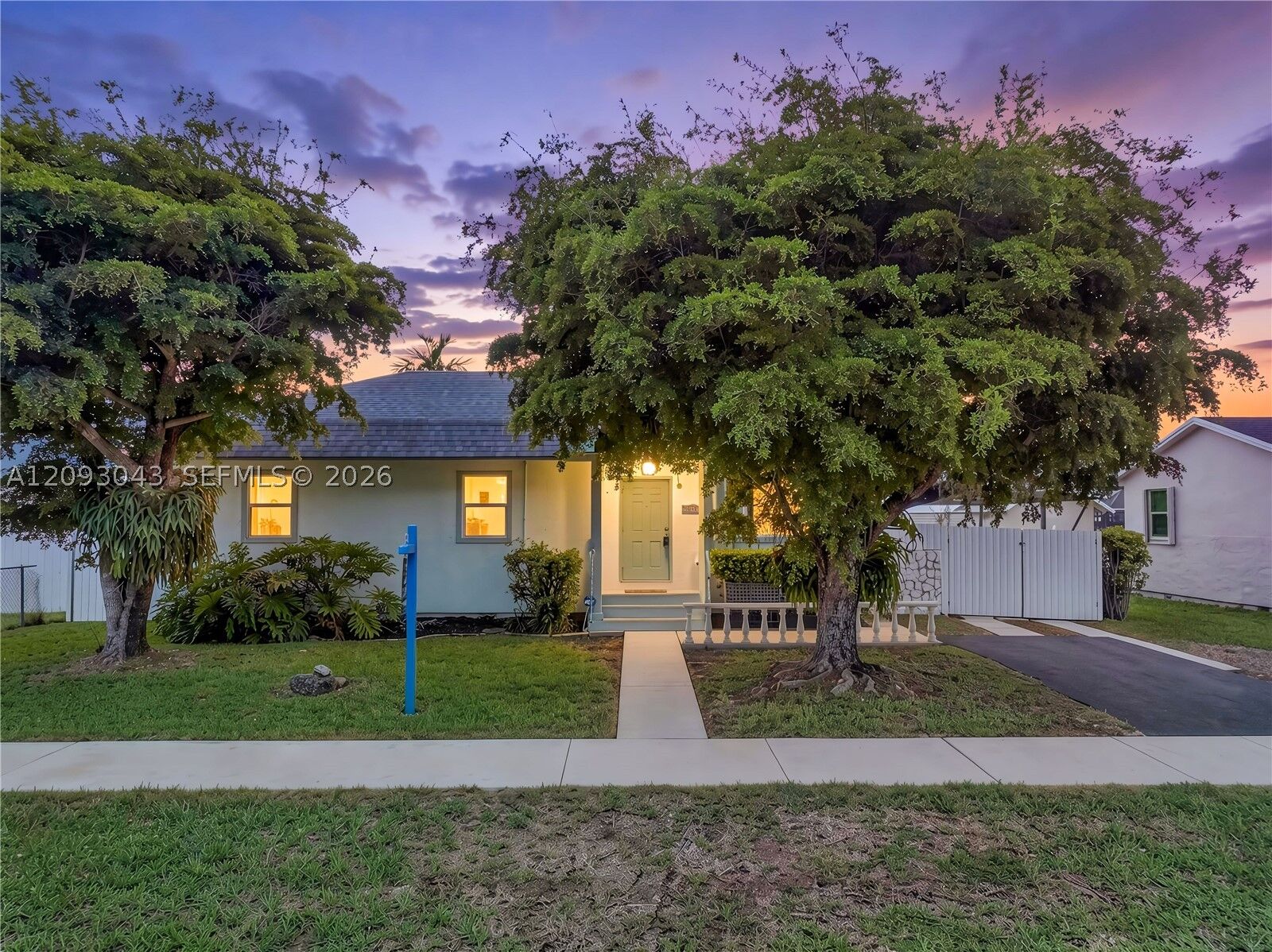 Property Photo:  29902 SW 147th Ave  FL 33033 