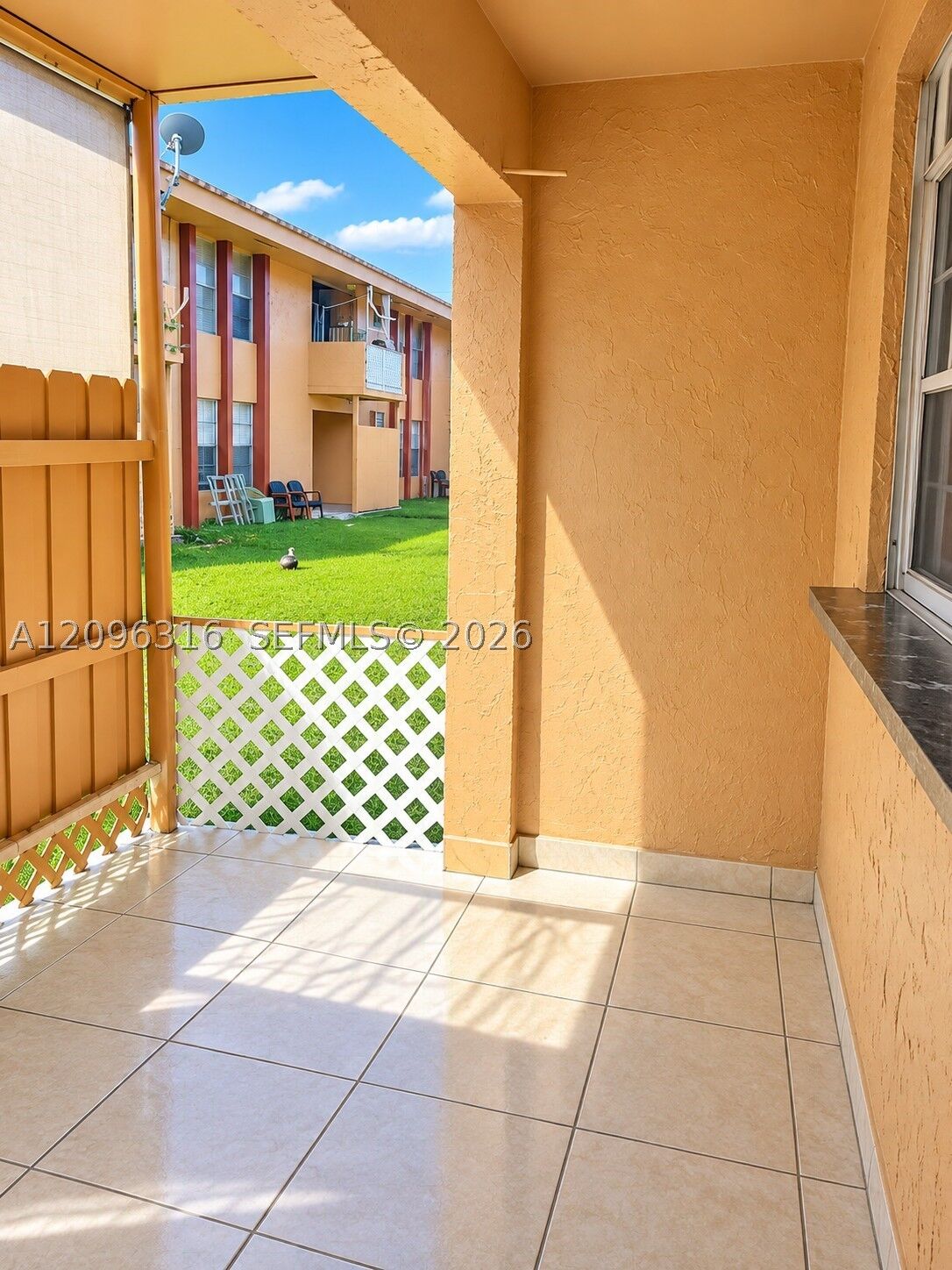 Property Photo:  6850 W 14th Ct B15  FL 33014 