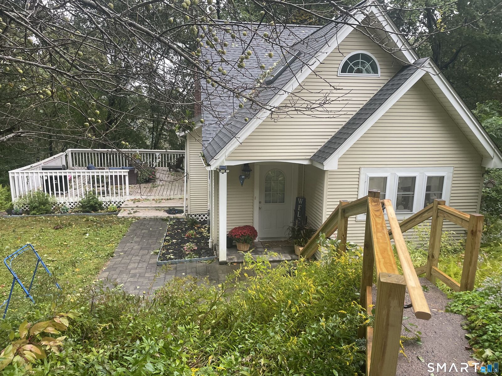 Property Photo: 38 Laurel Trail CT 06033