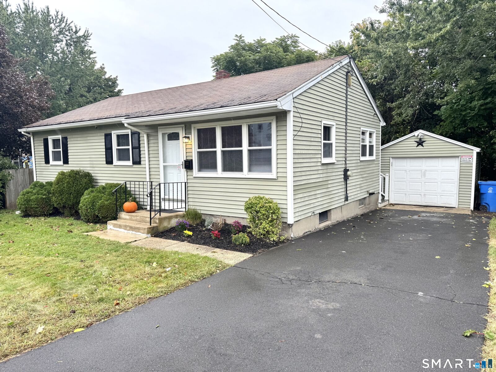 Property Photo: 127 Wolcott Street CT 06010
