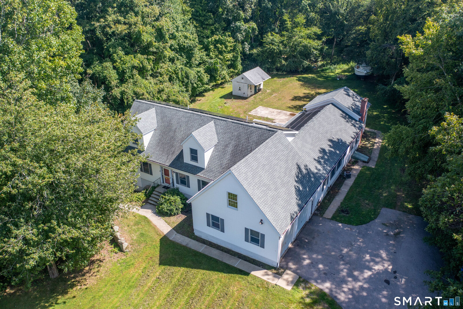 Property Photo: 11 Lochdale Drive CT 06370