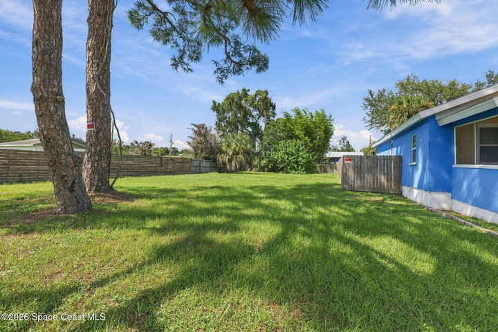 Property Photo:  218 E Fee Avenue  FL 32901 