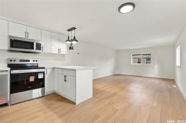 Property Photo: 219 Grant Street 57 SK S7N 2A5