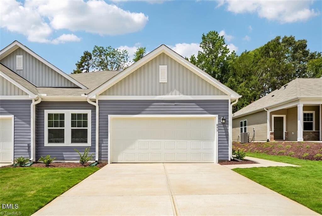 Property Photo:  860 Hanford Lndg Drive  NC 27253 