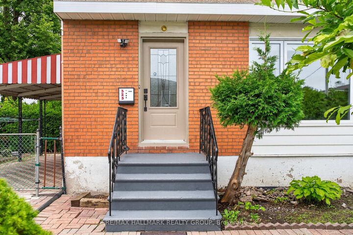 Property Photo:  323 Poulin Avenue  ON K2B 5T7 