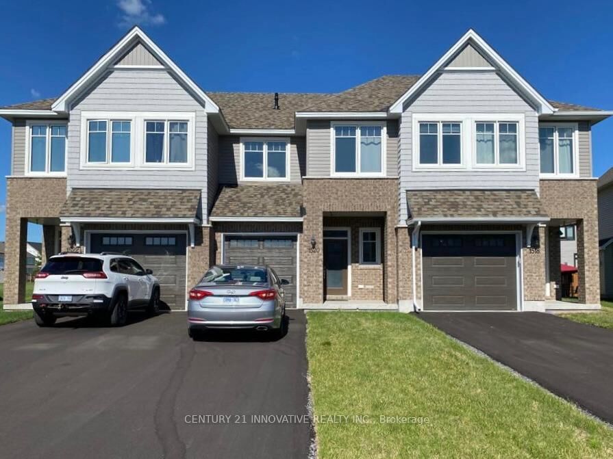 Property Photo:  1520 Davenport Crescent  ON K7P 0M6 