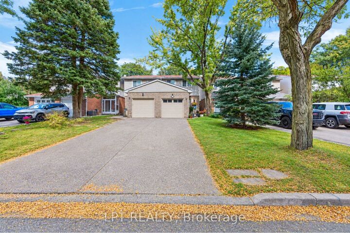 Property Photo:  118 Tamarack Drive  ON L3T 4X4 