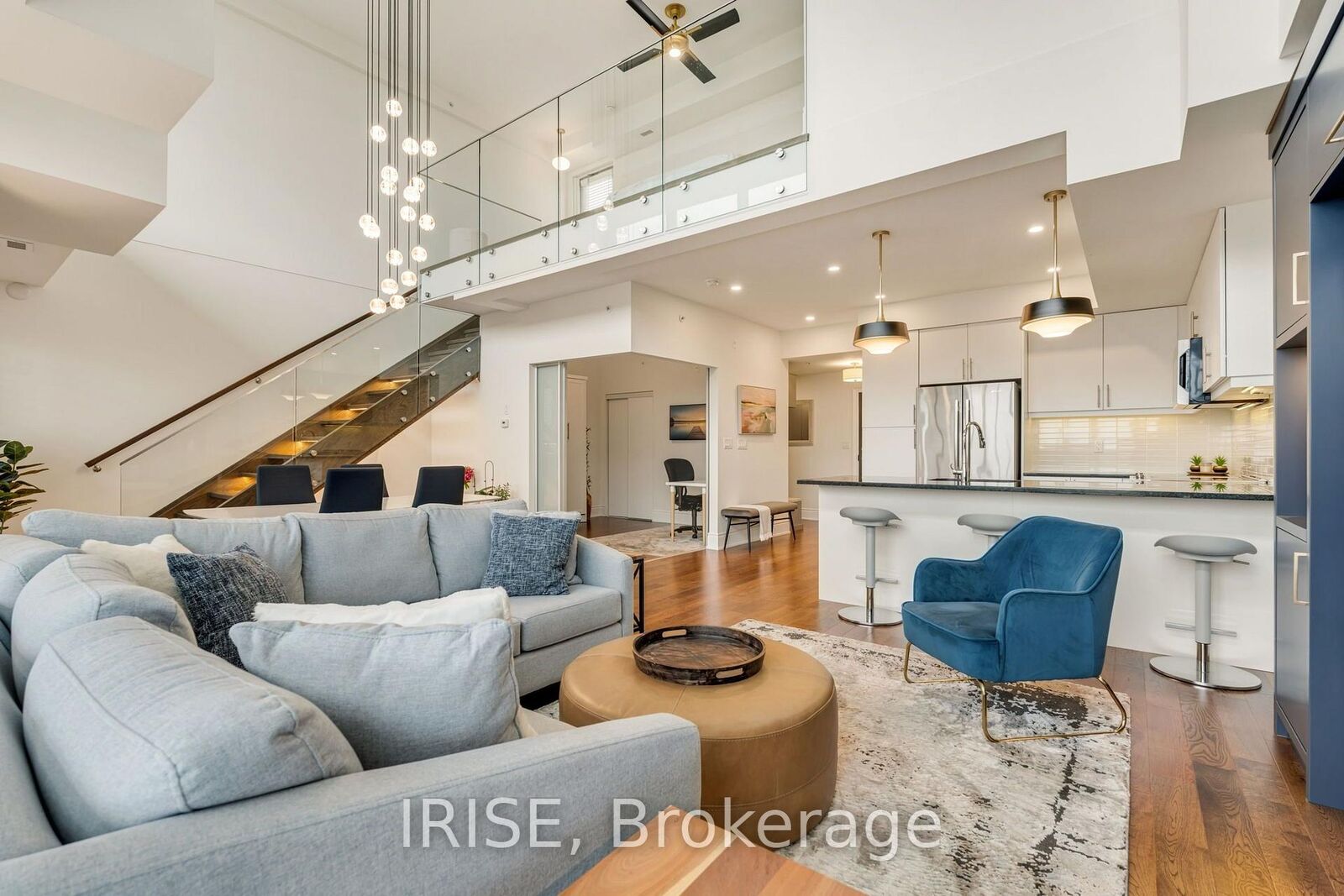 Photo de la propriété:  3170 Erin Mills Parkway 437  ON L5L 0B6 