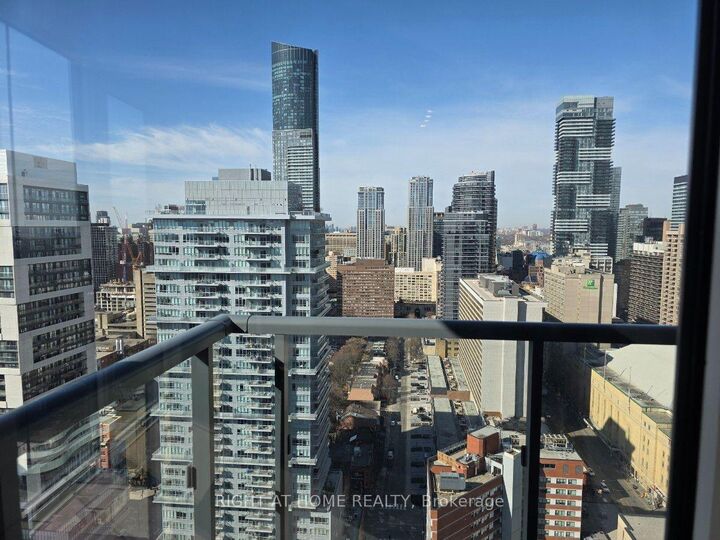 Property Photo:  308 Jarvis Street 3003  ON M5B 0E3 