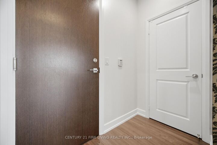 Property Photo:  6 Eva Road 207  ON M9C 0B1 