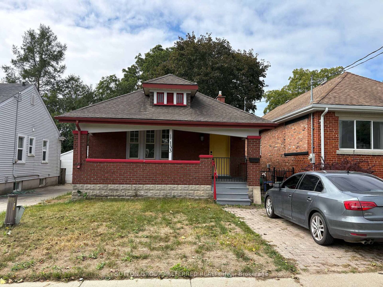 Property Photo:  133 Arundell Street  ON N5Z 2K1 