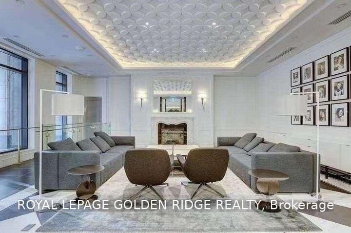 Property Photo:  955 Bay Street 1913  ON M5S 2A2 