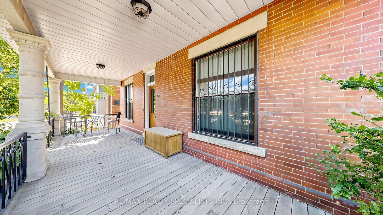 Property Photo:  1316 King Street E  ON L8M 1H3 