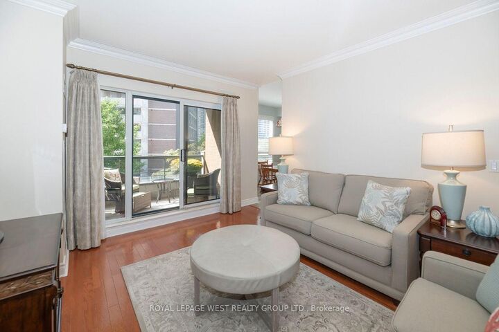Property Photo:  1 Lomond Drive 302  ON M8X 2Z3 