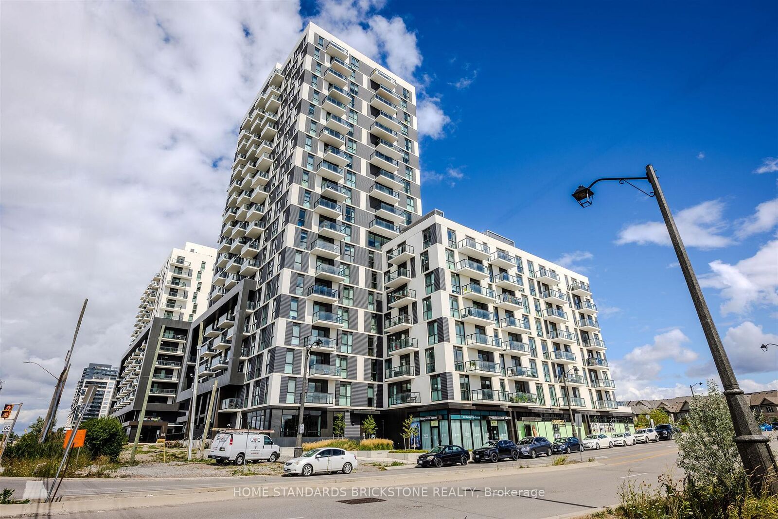 Property Photo:  335 Wheat Boom Drive 712  ON L6H 7Y1 