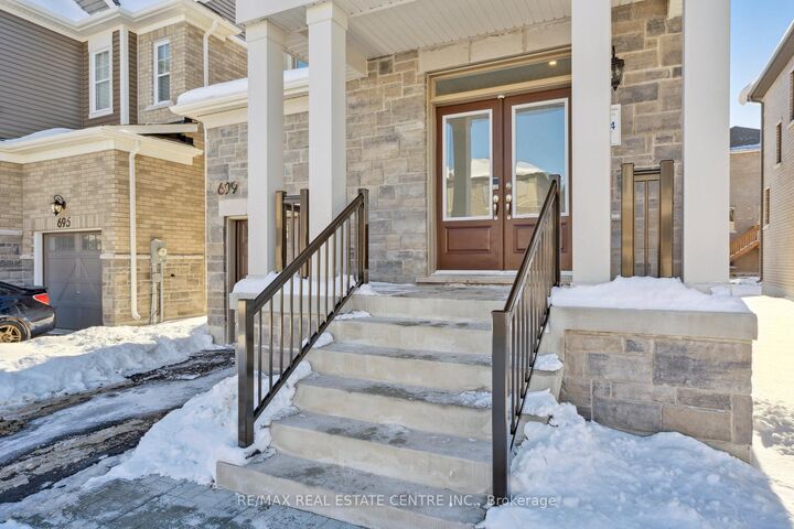Property Photo:  699 Newlove Street  ON L9S 0R8 