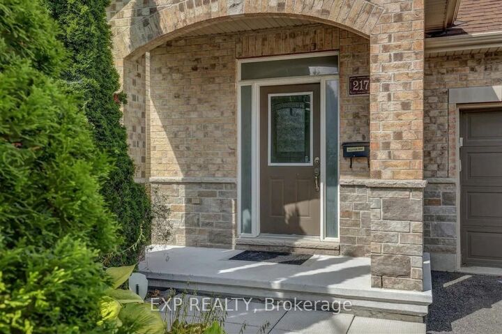 Property Photo:  217 Claridge Drive  ON K2J 5V8 