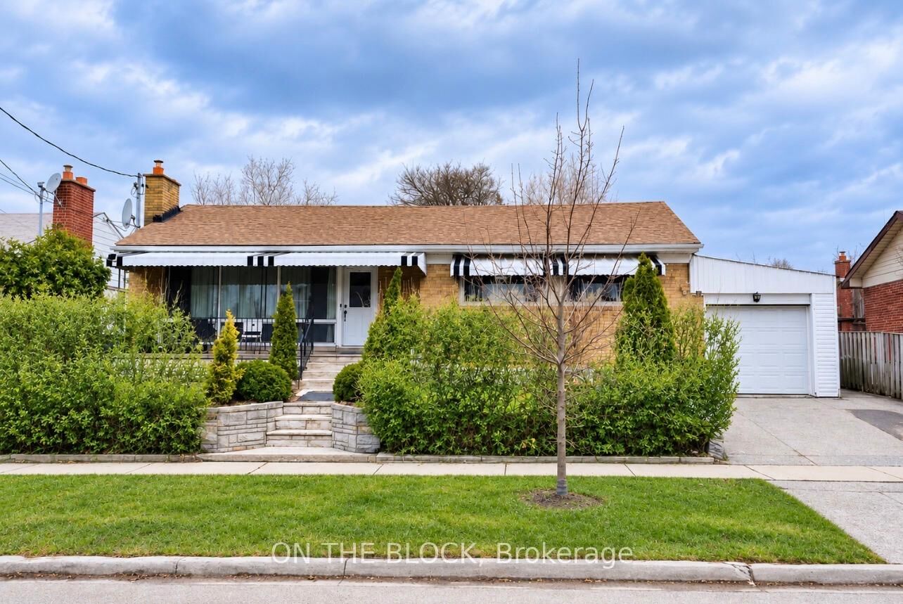 Property Photo:  6 Laxford Avenue  ON M1R 1M6 