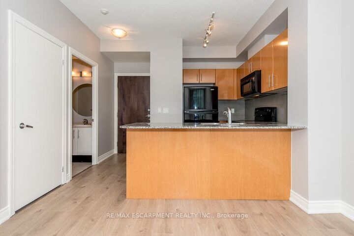 Property Photo:  16 Yonge Street 2903  ON M5E 2A1 