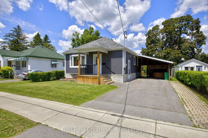 Property Photo:  246 King George Street  ON K9J 1R8 