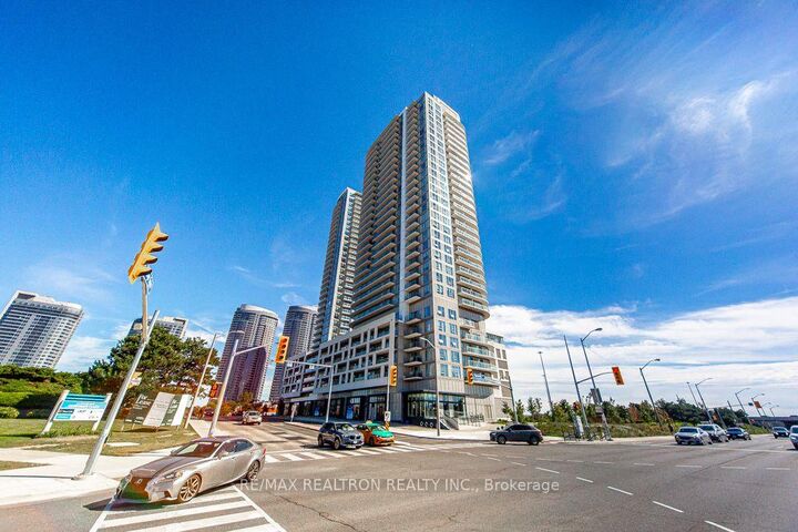 Property Photo: 2033 Kennedy Road 2908 ON M1T 0B9