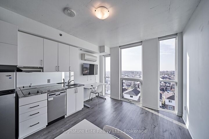 Property Photo: 1900 Simcoe Street N 616 ON L1G 0C1