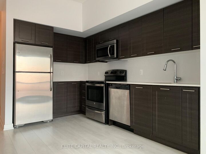 Property Photo:  2212 Lake Shore Boulevard W 1810  ON M8V 1A4 