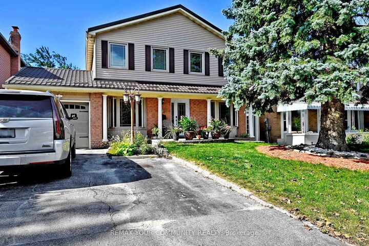 Property Photo:  22 Fawcett Trail  ON M1B 3B3 