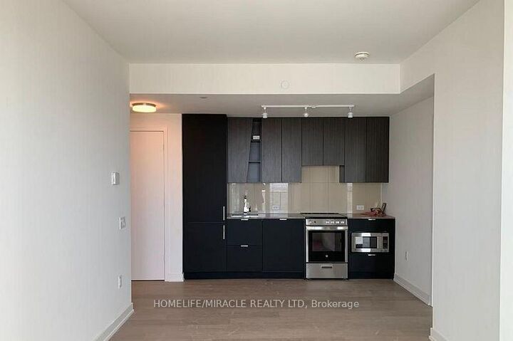 Property Photo:  3883 Quartz Road 5101  ON L5B 0M4 