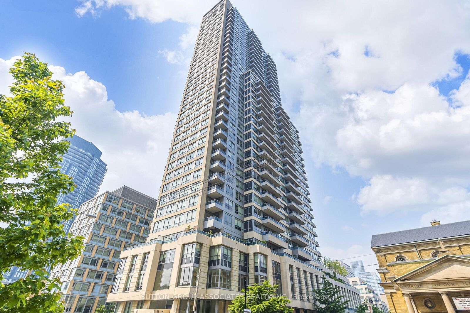 Property Photo:  500 Sherbourne Street 703  ON M4X 1L1 