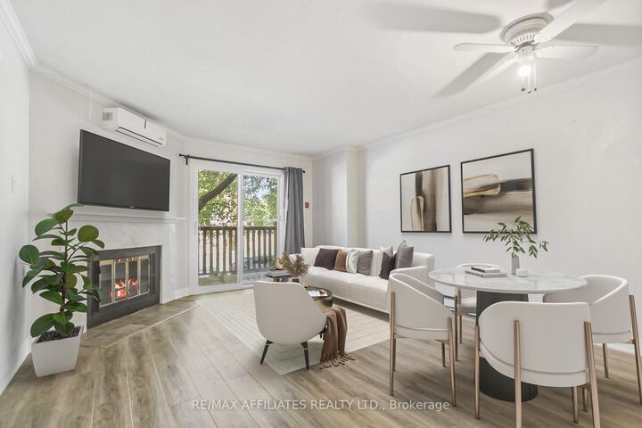 Property Photo:  160 Bruyere Street 1  ON K1N 5E1 