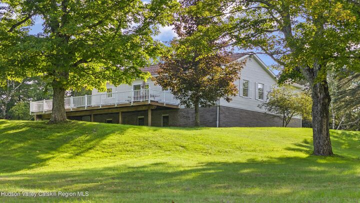 Property Photo:  188 Gulf  NY 12147 