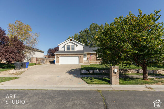 Property Photo:  1401 S 1525 W  UT 84075 