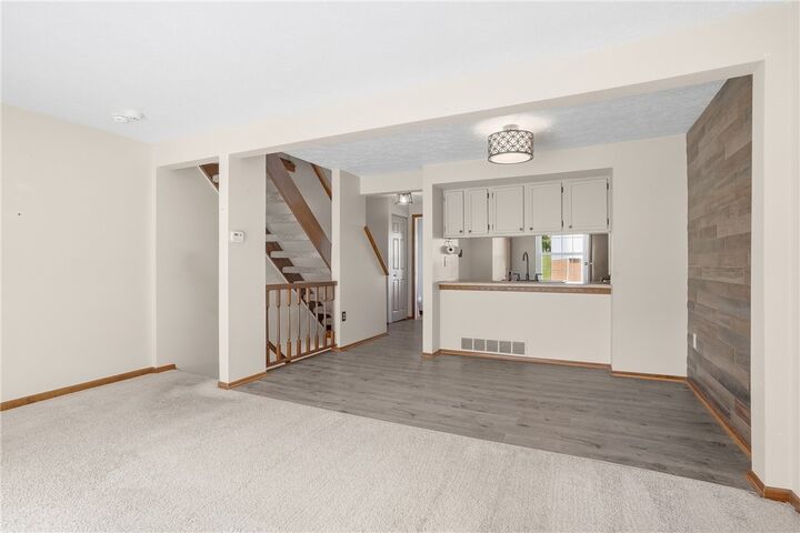 Property Photo: 5011 Hamilton Dr PA 15001