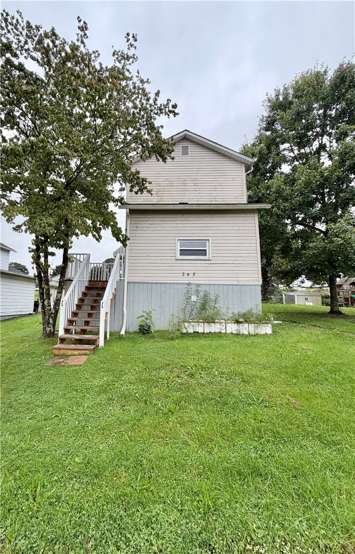 Property Photo: 243 Third Ave PA 15325