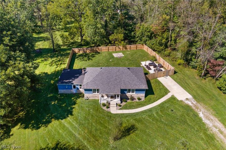 Property Photo:  2160 Plymouth Drive  OH 44685 