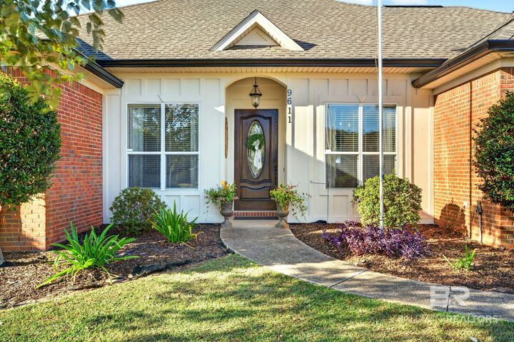 Property Photo: 9611 Silverwood Drive AL 36532
