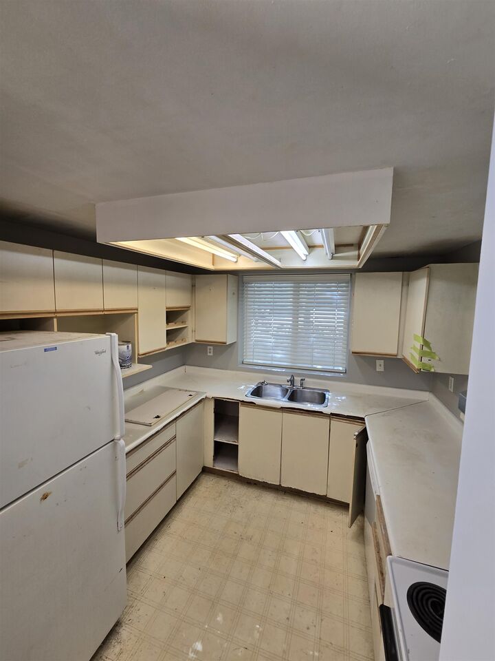 Property Photo:  8655 Jones Road 100  BC V6Y 3V7 