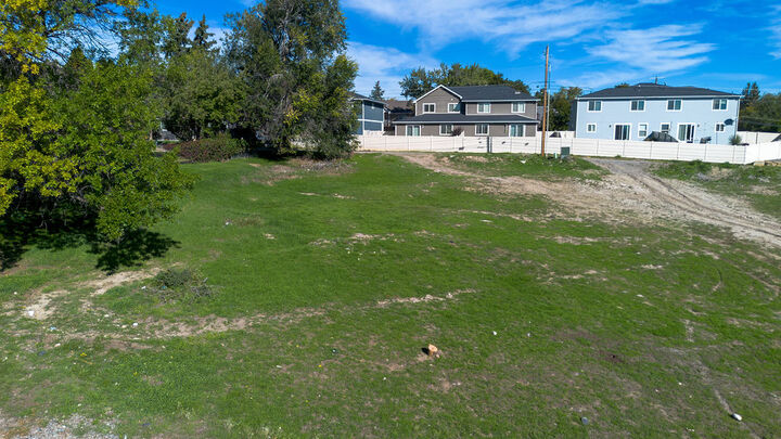 Property Photo:  1009 Wyoming Avenue  MT 59102 