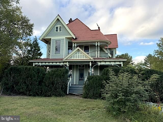 Property Photo: 41 Edwards Road VA 22657