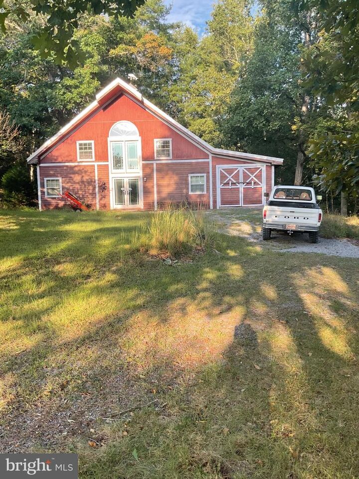 Property Photo:  901 River Bend Drive  WV 25434 