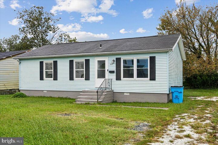 Property Photo:  319 W Chesapeake Avenue  MD 21817 
