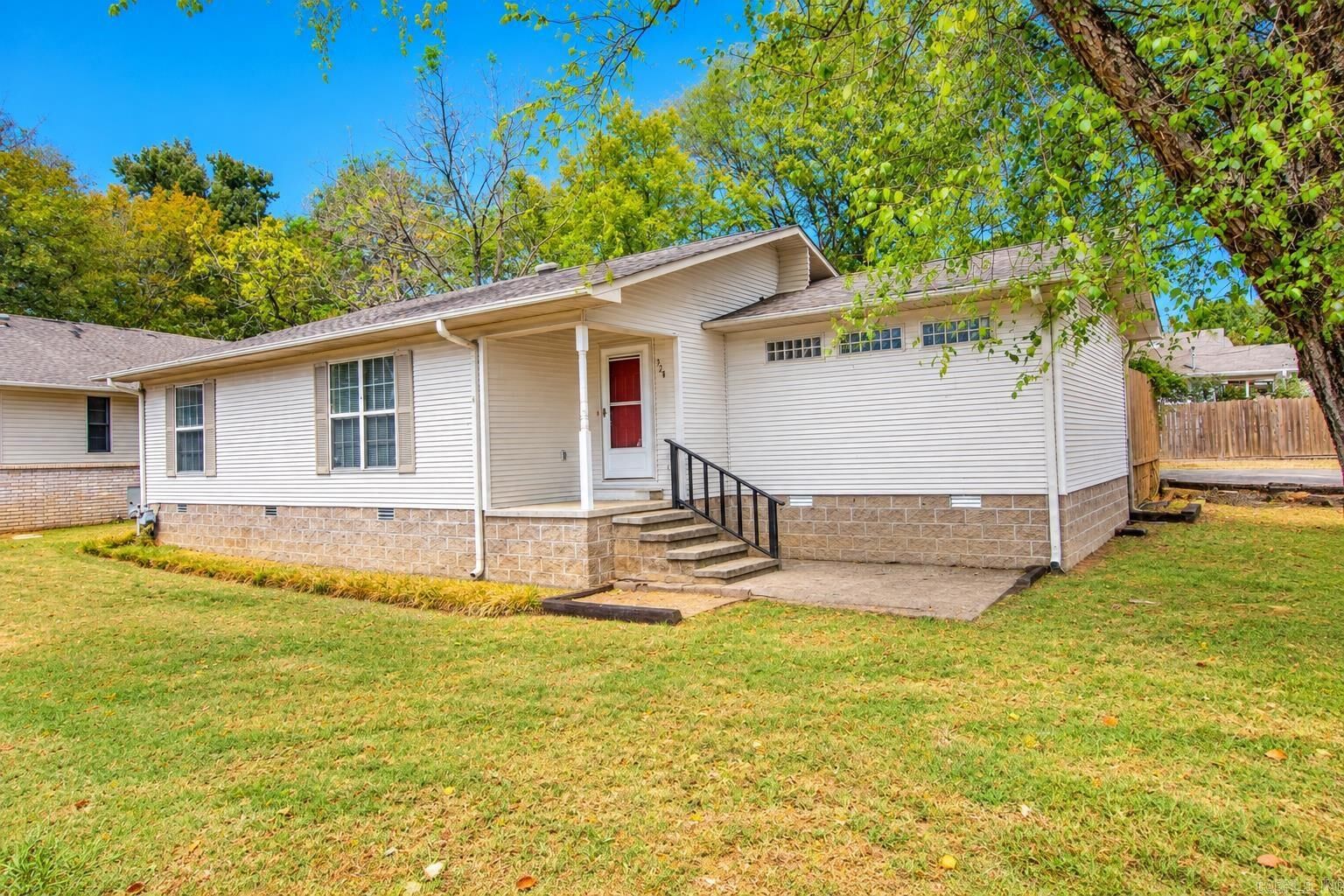 Property Photo: 524 E North Street AR 72015