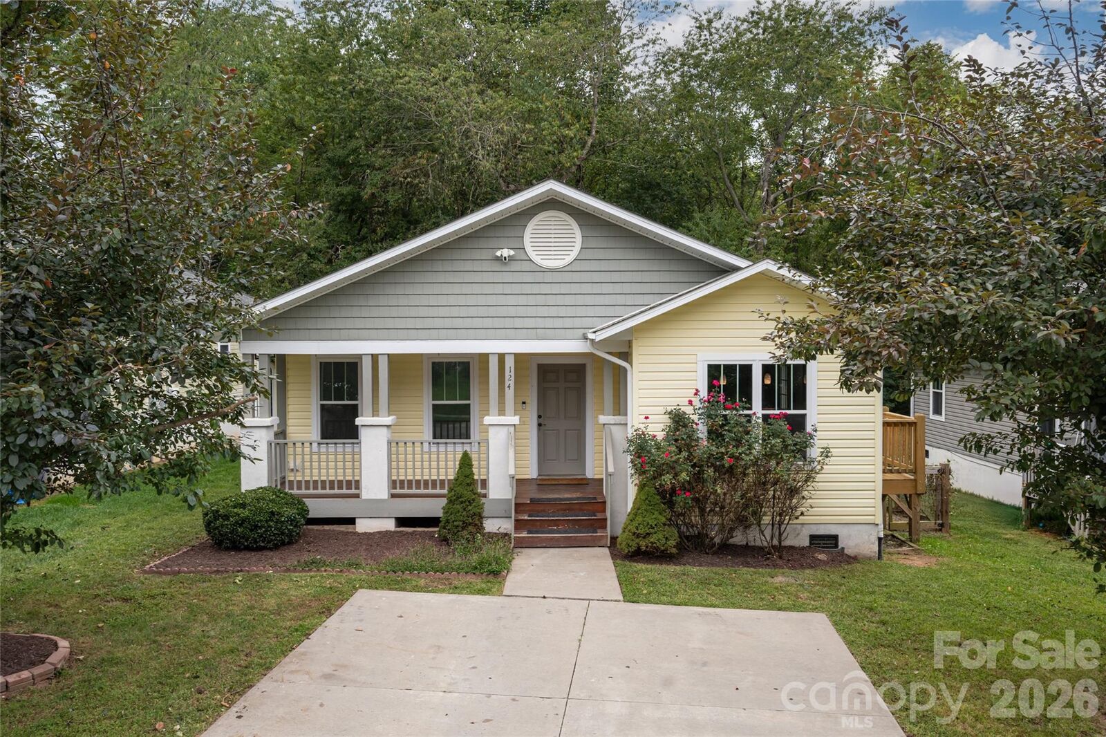Property Photo:  124 Soulshine Court  NC 28806 