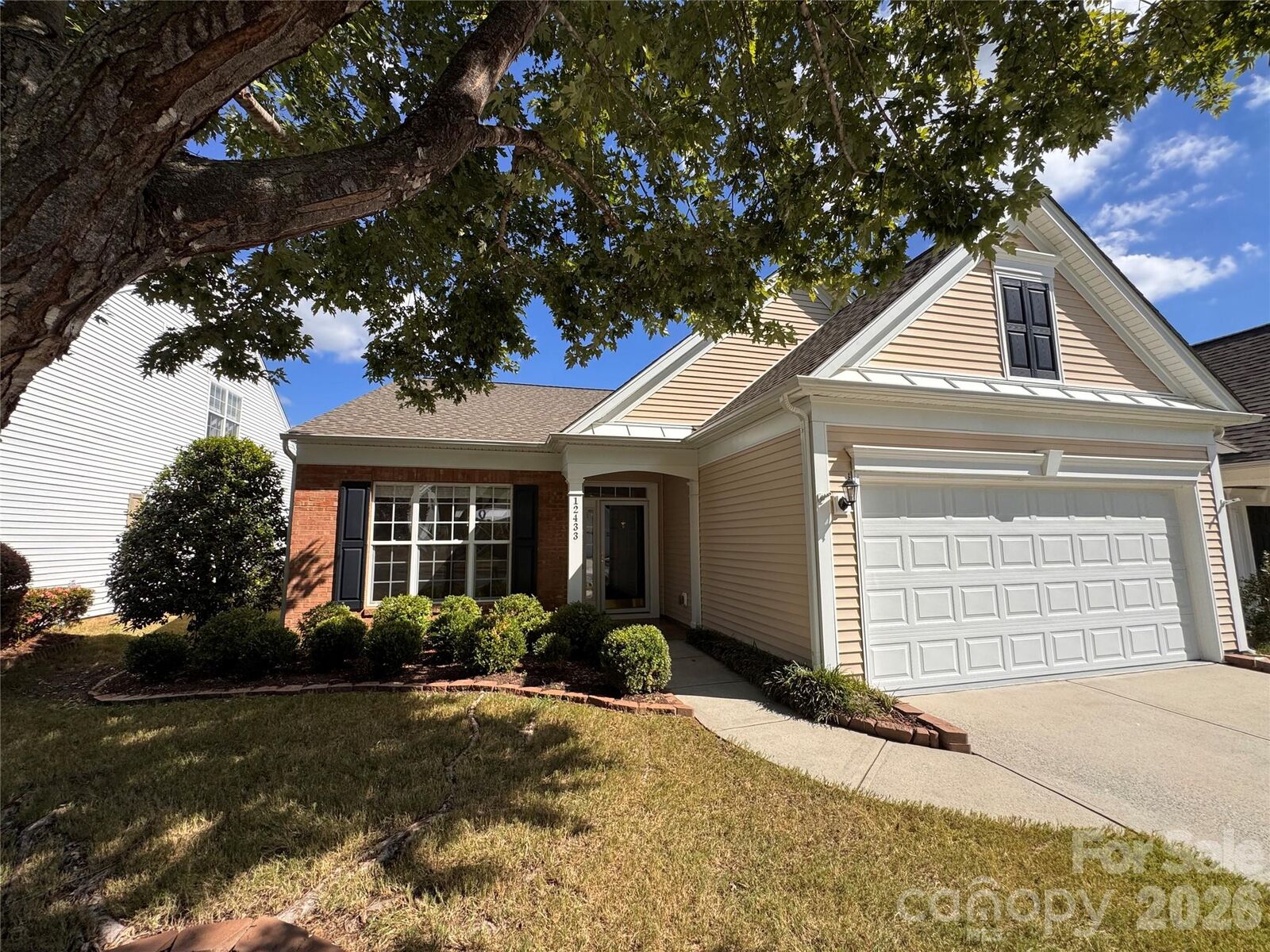 Property Photo:  12433 Bobhouse Drive  NC 28277 