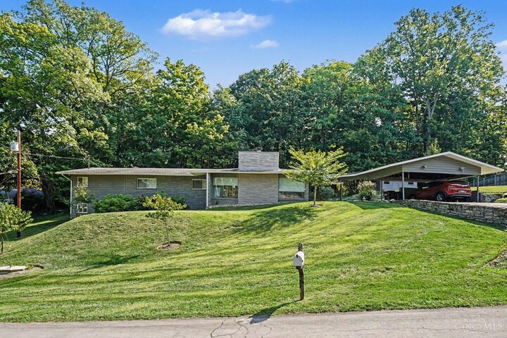 Property Photo:  700 Eversole Road  OH 45230 