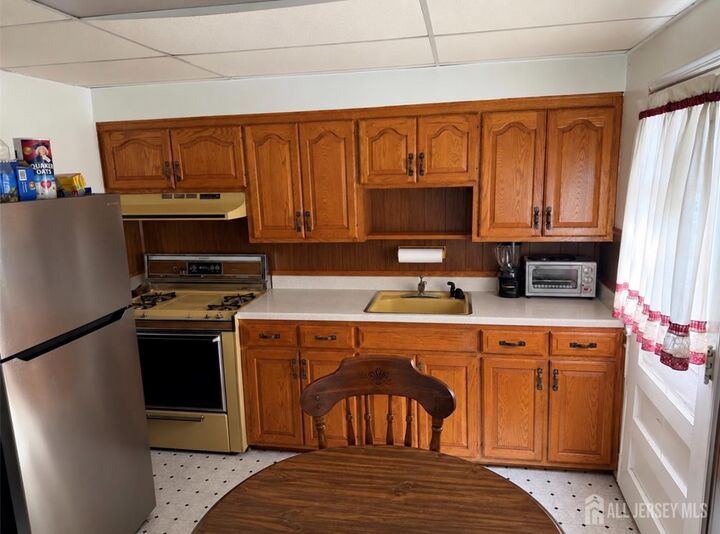 Property Photo:  219 Victory Street  NJ 07203 